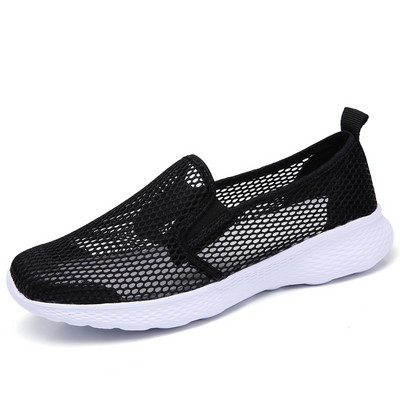 Ženske platnene cipele s ravnim potplatom