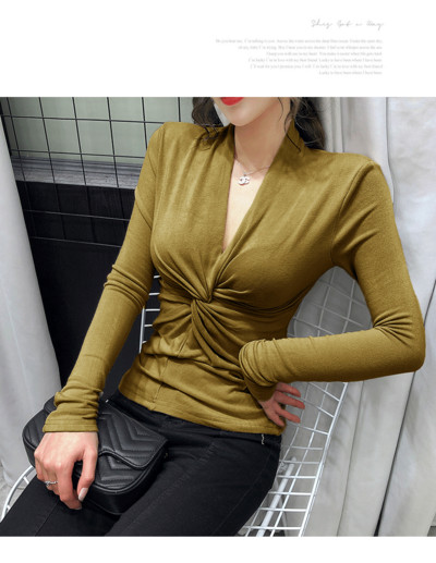 Moderna pripijena bluza s dubokim dekolteom za žene