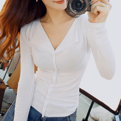 Ženska tanka proljetno-jesenska bluza sa špic izrezom i kragnom