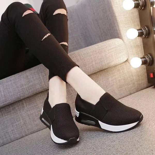 Γυναικεία casual αθλητικά παπούτσια με επίπεδη σόλα