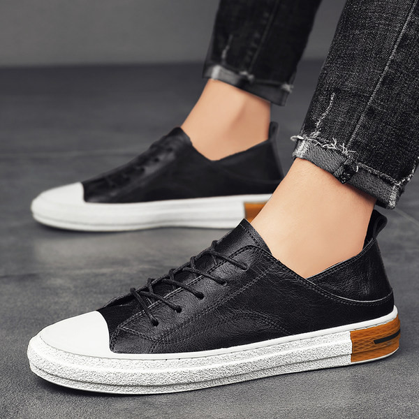 Muške kožne tenisice s ravnim potplatom i vezicama