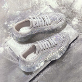 Elegantne ženske tenisice s ukrasnim kamenčićima i silikonskim potplatom