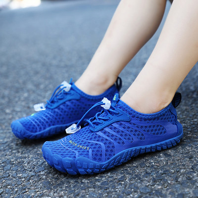 Νέο μοντέλο γυναικεία υφασμάτινα sneakers σε τέσσερα χρώματα