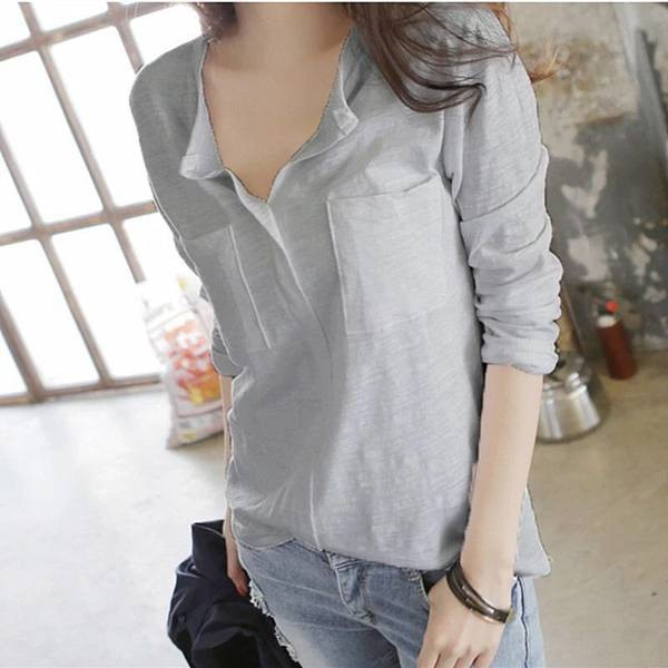 Ženska ležerna bluza s džepovima i špic izrezom