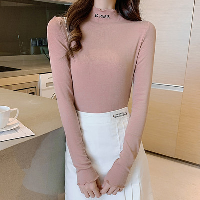 Ženska jesensko-zimska polo majica s natpisom i kovrčama