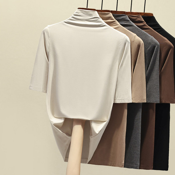 Prigludęs moteriškas polo su 3/4 rankovėmis