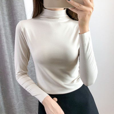 Ženski polo pripijeni model dugih rukava, pogodan za jesen i zimu