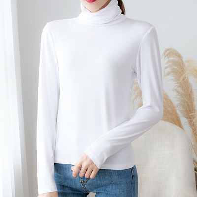 Tanka ženska polo majica u jednoj boji, pogodna za jesen i zimu