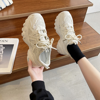 Ženske top tenisice s visokim đonom i vezom