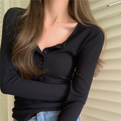 Bluză casual de damă cu nasturi și decolteu pătrat