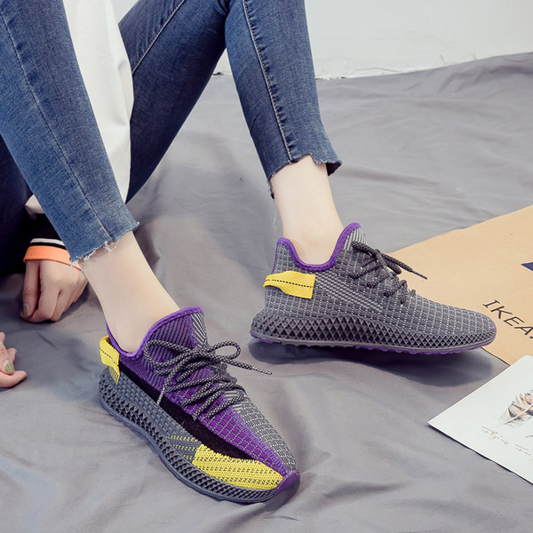 Ženske sportske tenisice od mreže s ravnim potplatom