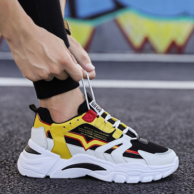 Ανδρικά sneakers με τραχιά σόλα