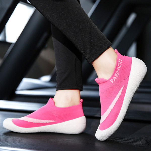 Mrežaste tenisice u četiri modela za muškarce i žene