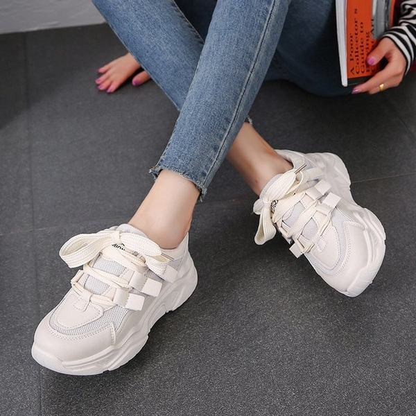 Adidași moderni de damă în alb și roz