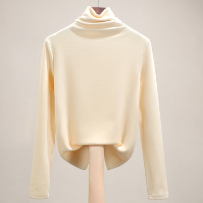 Polo de damă cu mâneci lungi și guler înalt