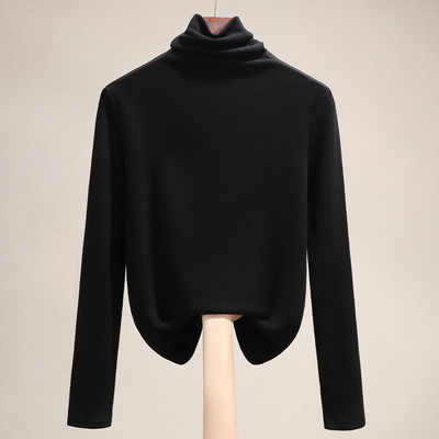 Polo de damă cu mâneci lungi și guler înalt