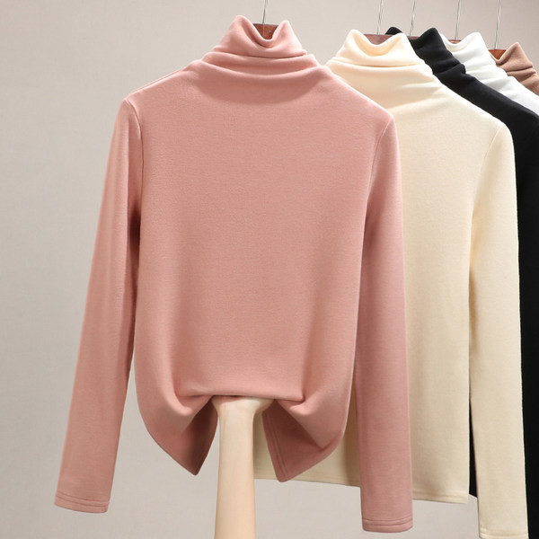 Polo de damă cu mâneci lungi și guler înalt