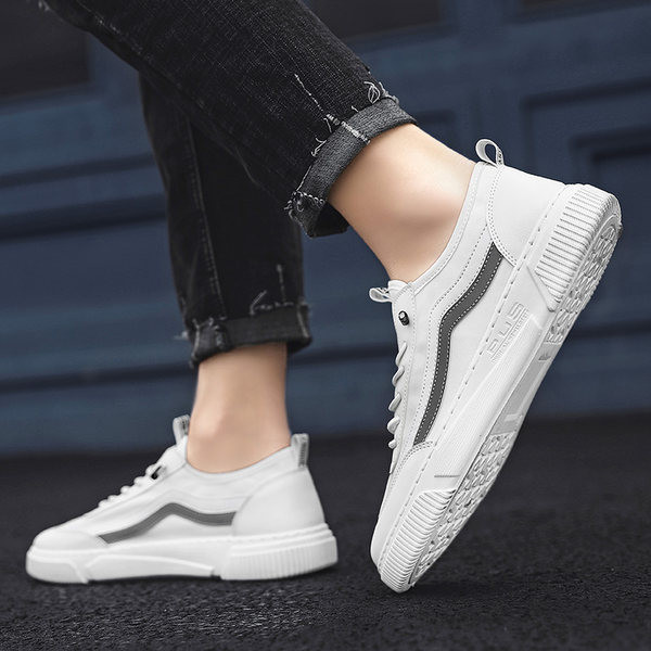 Novi model muških patika od eko kože bijele boje