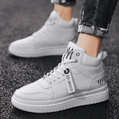 Visoki model muških tenisica s ravnim potplatom