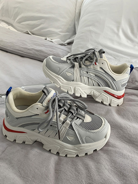 Ležerne ženske tenisice s grubim potplatom i vezicama - tri boje