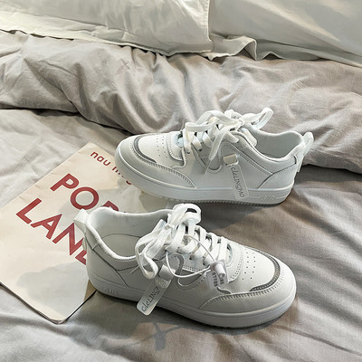 Elegantne ženske tenisice od eko kože u dvije boje jednobojni model