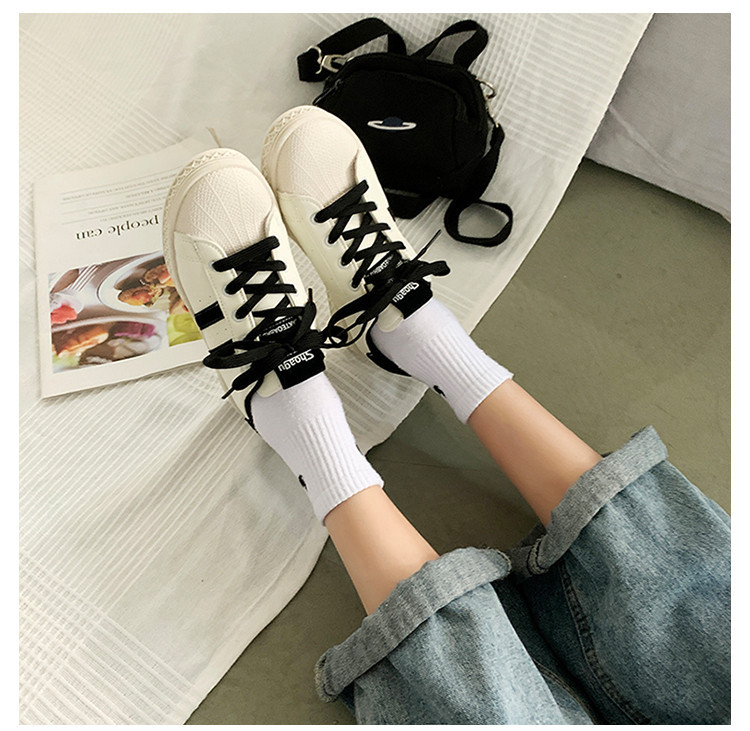 Elegantne ženske tenisice od eko kože s ravnim potplatom