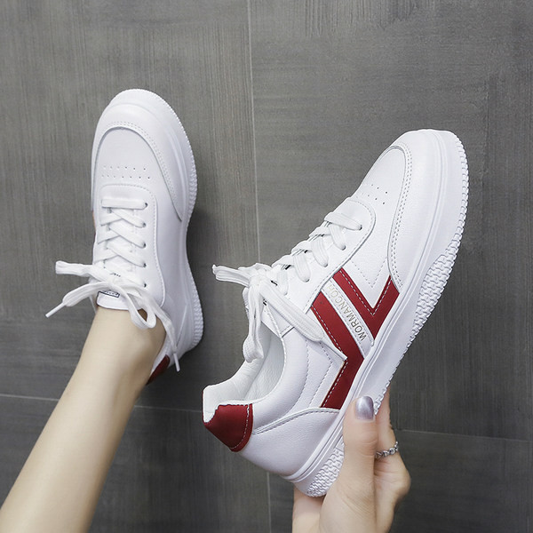 Elegantne ženske tenisice s ravnim potplatom u tri modela