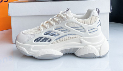 Ženske aktualne tenisice s grubim potplatom i mrežicom