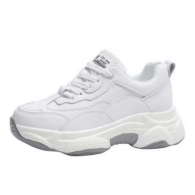 Ženske tenisice na visoku petu sa natpisom