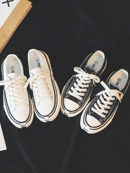 Casual tenisice od eko kože sa ravnim đonom, čist model