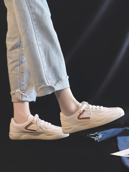 Novi model ženskih tenisica sa ravnim đonom - eko koža