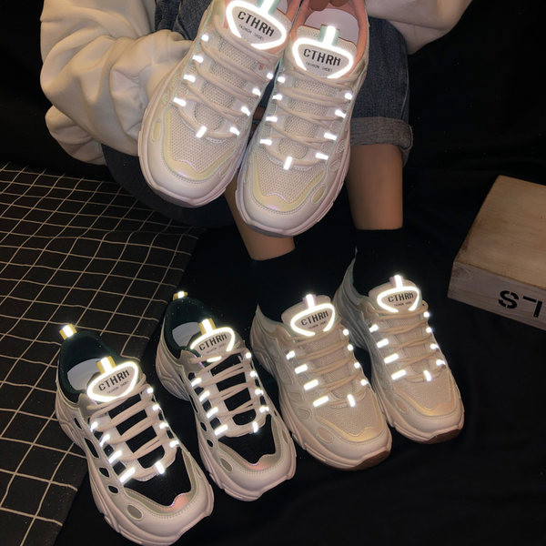 Moderne ženske tenisice sa vezicama u tri boje