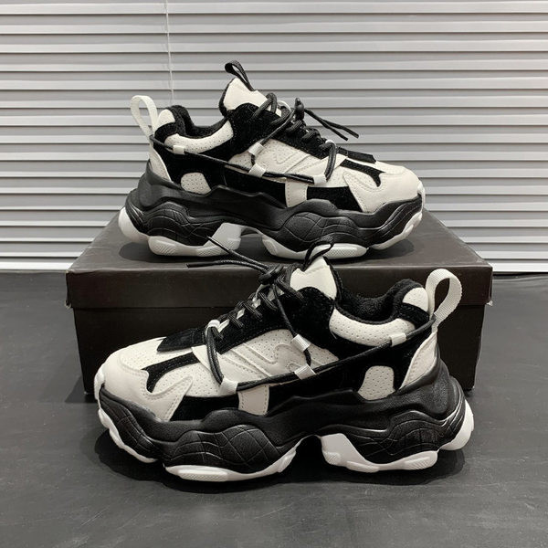 Ženske tenisice s vezicama i grubim potplatom - bijele i crne