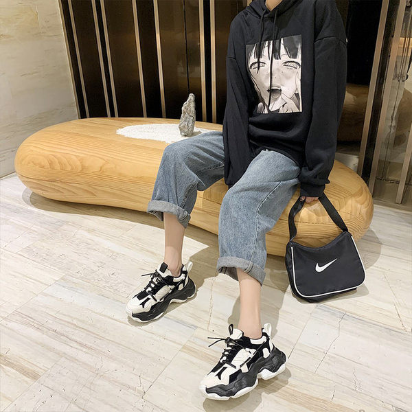 Ženske tenisice s vezicama i grubim potplatom - bijele i crne