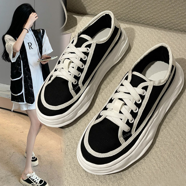 Ženske casual tekstilne tenisice s ravnim potplatom u dvije boje