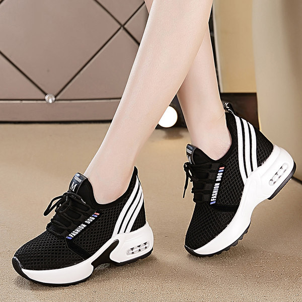 Ženske mrežaste tenisice s vezicama i visokim potplatom