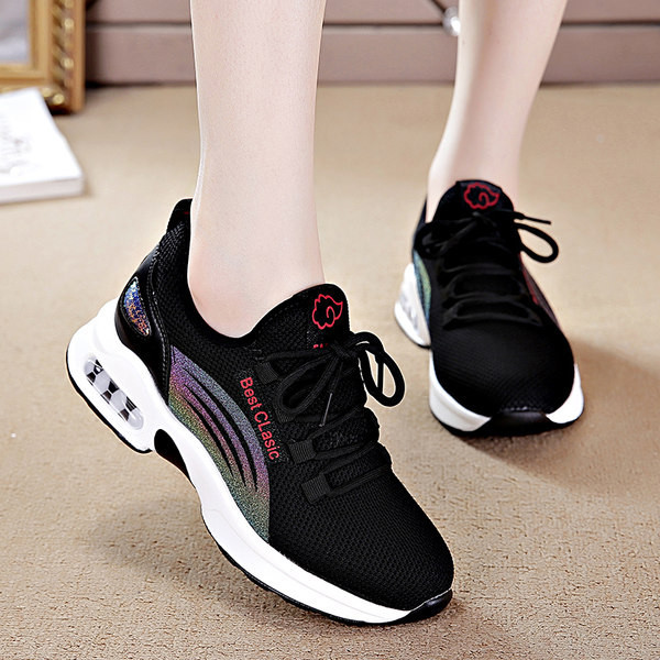 Ženske tenisice s vezicama i uzorkom u boji