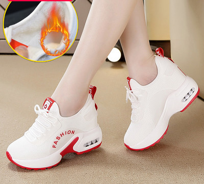 Ženske tenisice s visokom platformom i vezicama