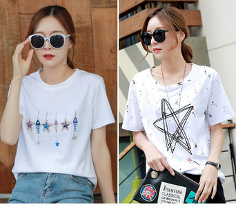 Σετ δύο γυναικεία μπλουζάκια με κοντά μανίκια - διαφορετικές εφαρμογές