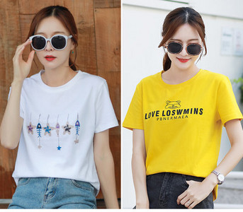 Σετ δύο γυναικεία μπλουζάκια με κοντά μανίκια - διαφορετικές εφαρμογές