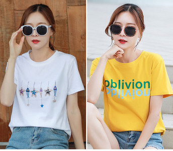 Σετ δύο γυναικεία μπλουζάκια με κοντά μανίκια - διαφορετικές εφαρμογές