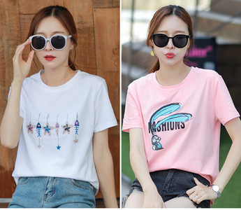 Σετ δύο γυναικεία μπλουζάκια με κοντά μανίκια - διαφορετικές εφαρμογές