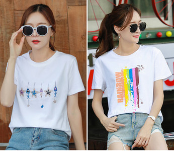 Σετ δύο γυναικεία μπλουζάκια με κοντά μανίκια - διαφορετικές εφαρμογές