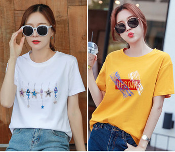 Σετ δύο γυναικεία μπλουζάκια με κοντά μανίκια - διαφορετικές εφαρμογές