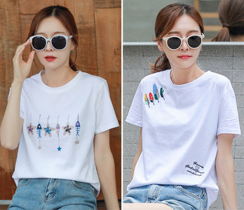 Σετ δύο γυναικεία μπλουζάκια με κοντά μανίκια - διαφορετικές εφαρμογές