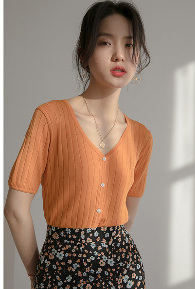 Naiste vabaaja nööpidega pluus