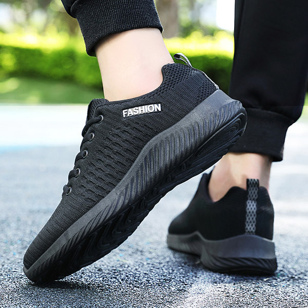 Ležerne muške tenisice od tekstila - dva modela