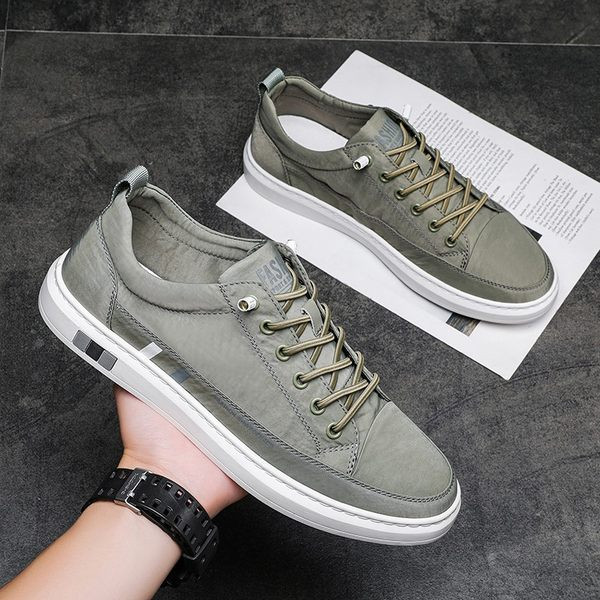 Lameda tallaga meeste tossude uus mudel - kolme värvi