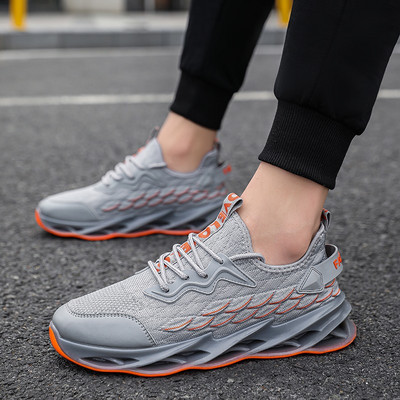 Sügis-talvised meeste tossud, kaks mudelit - voodriga ja ilma