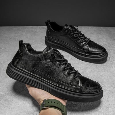 Нов модел ежедневни мъжки обувки от изкуствена кожа -черен и кафяв цвят